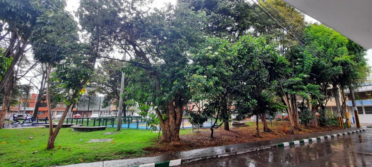 Aparta Hotel Victoria In Bogotá Dış mekan fotoğraf